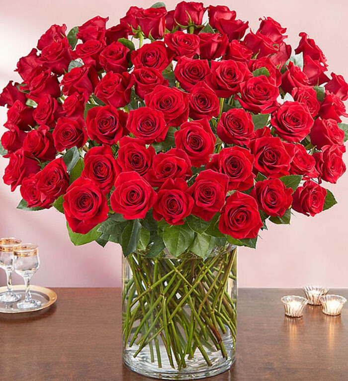 100 Red Rose Vase